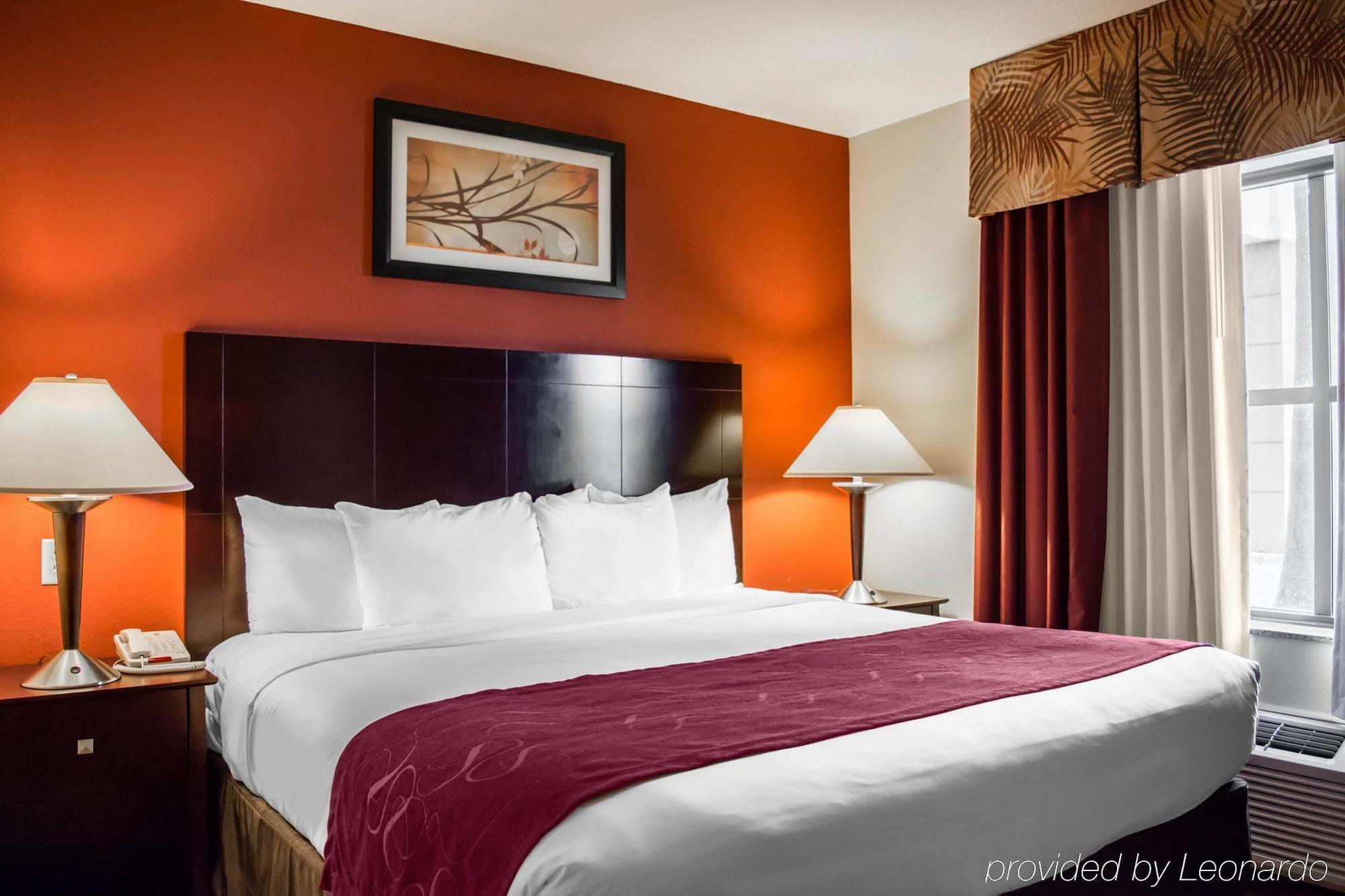 Comfort Suites Vero Beach I-95 Bagian luar foto