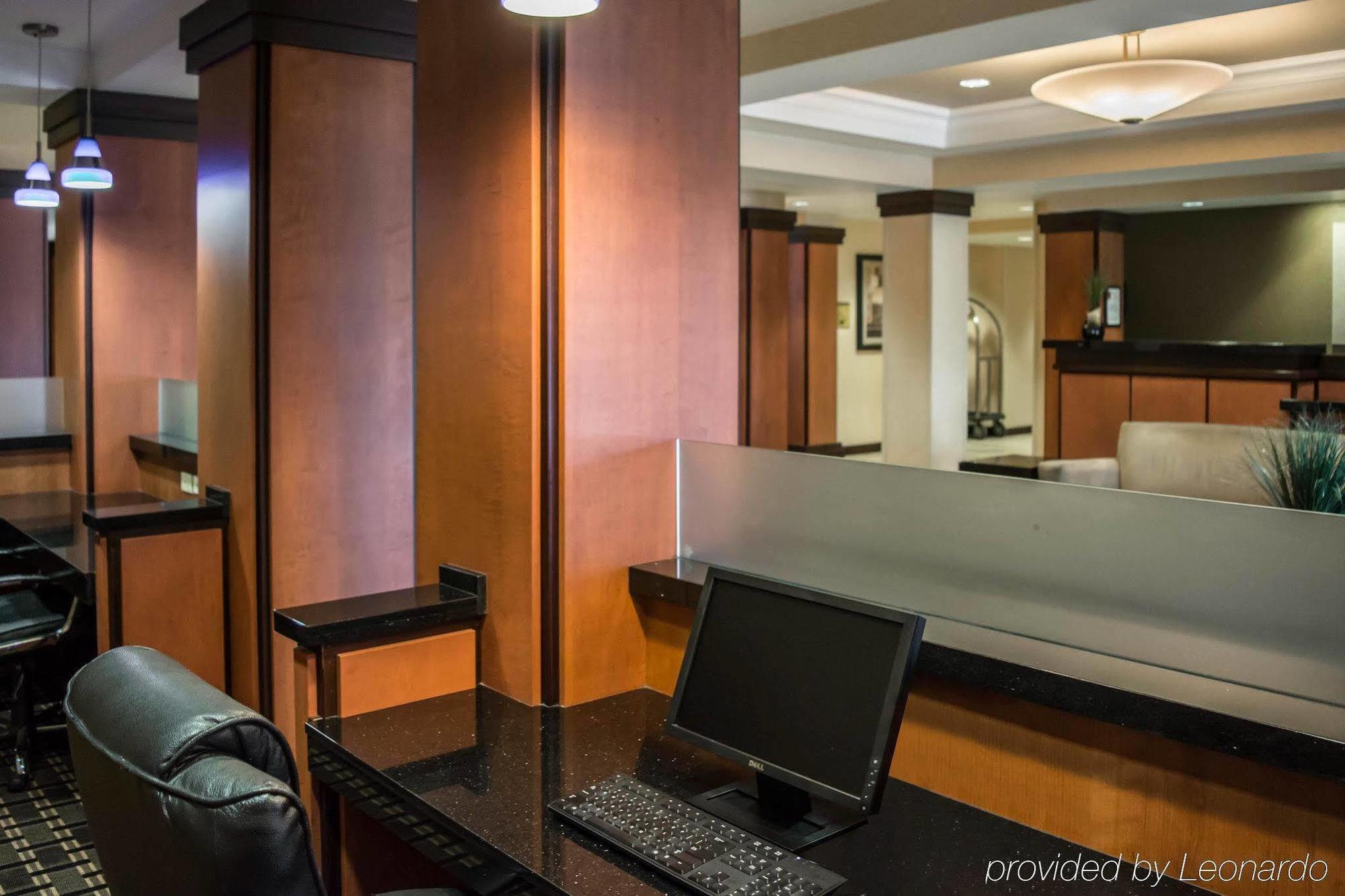 Comfort Suites Vero Beach I-95 Bagian luar foto